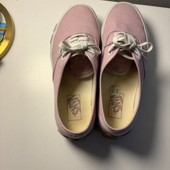 Vans - Picture 4 of 4